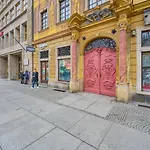 The Market Square Siedmiu Elektorow Apartment By Noclegi Renters