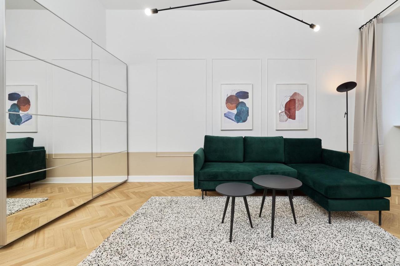 Apartment The Market Square Siedmiu Elektorow By Renters