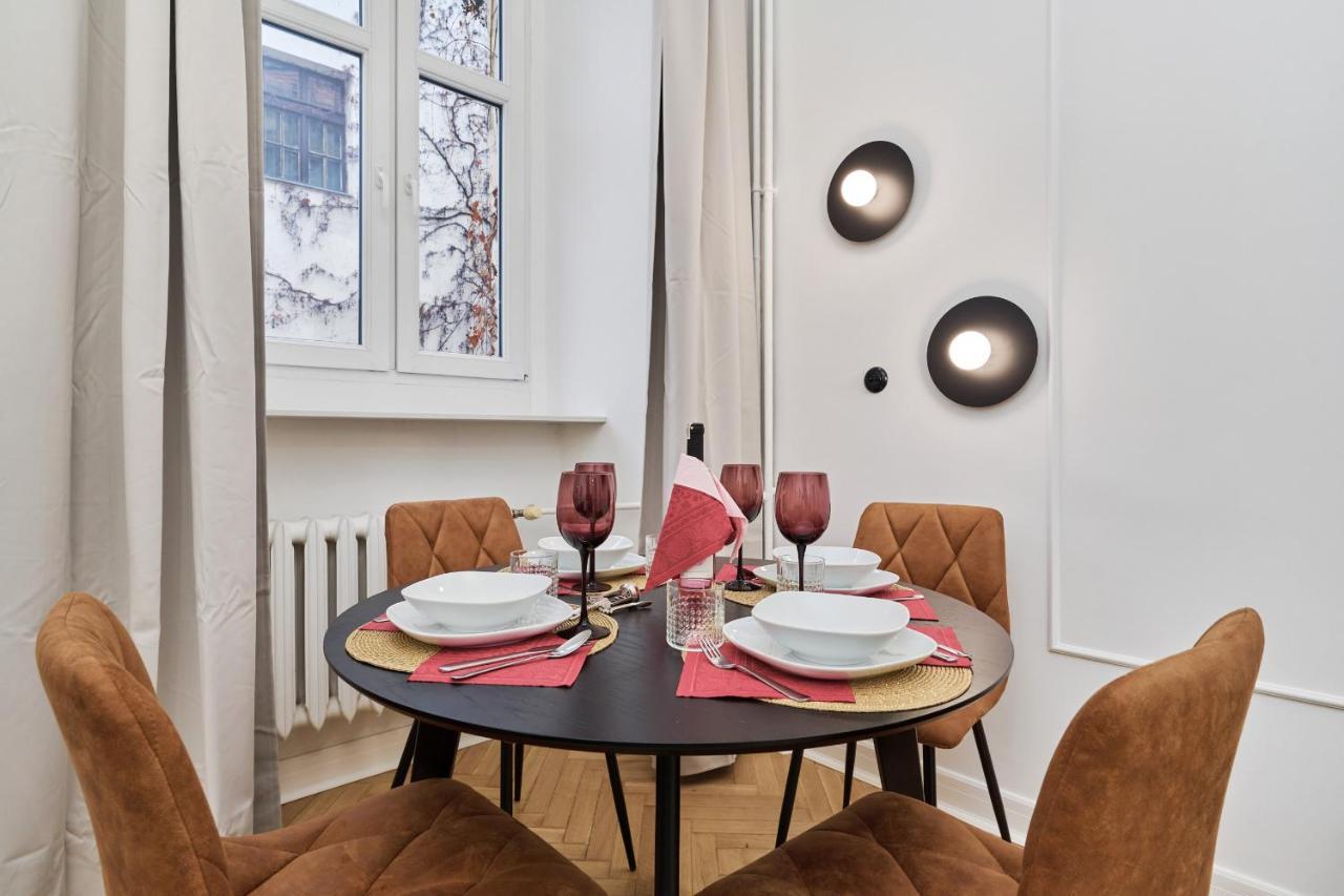 Apartment The Market Square Siedmiu Elektorow By Renters